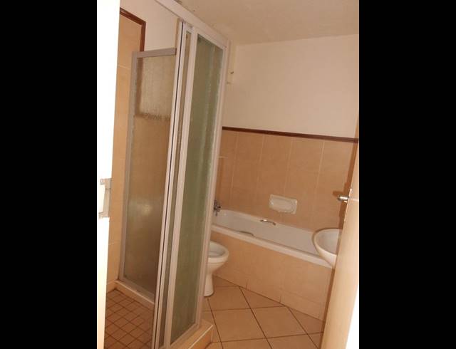 2 BEDROOM PROPERTY TO RENT IN KARENPARK